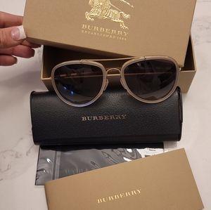 Burberry Aviator Sunglasses New